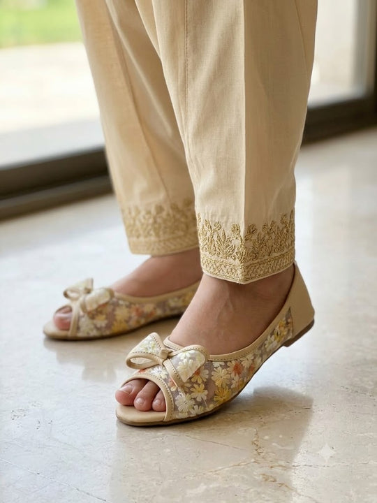 Buy Pumps for Girls in Pakistan