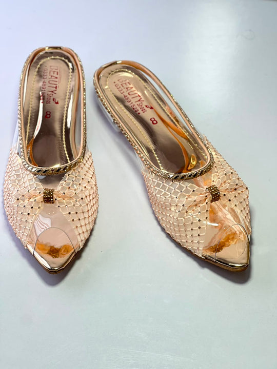 pumps for Women/Girls In Pakistan